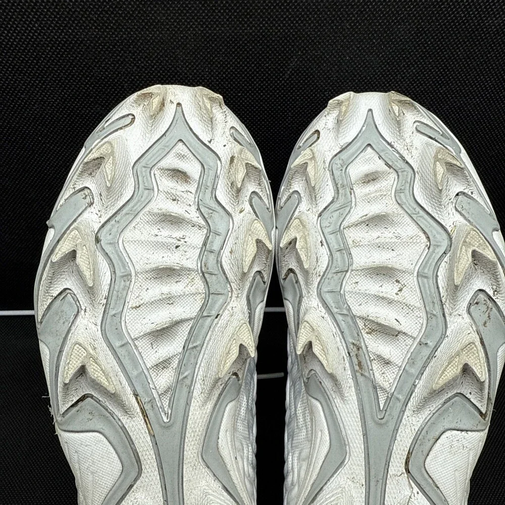 Under Armour Spotlight Hammer RM Youth 2.5 White Silver Football Cleats UZB52